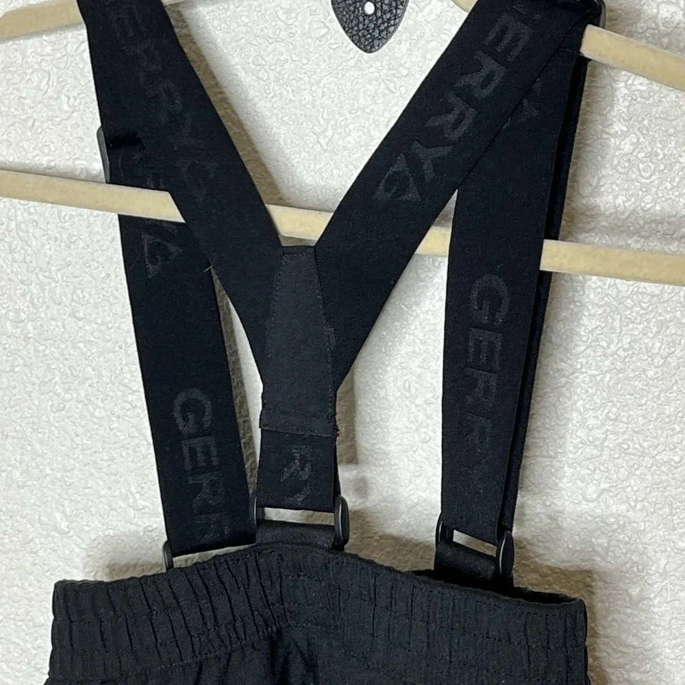 Gerry Weber adjustable shoulder